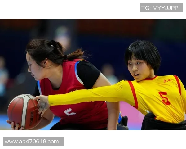 CBA赛场温情瞬间回顾：泪水与荣耀交织的感动时刻